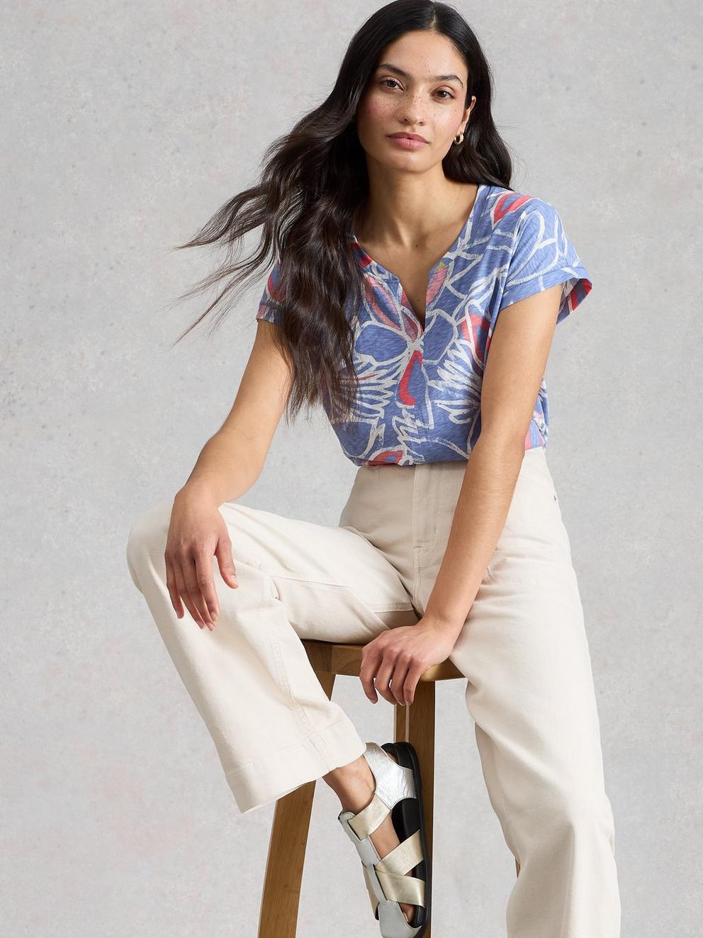 NELLY COTTON NOTCH NECK T-SHIRT in TEAL PR - LIFESTYLE