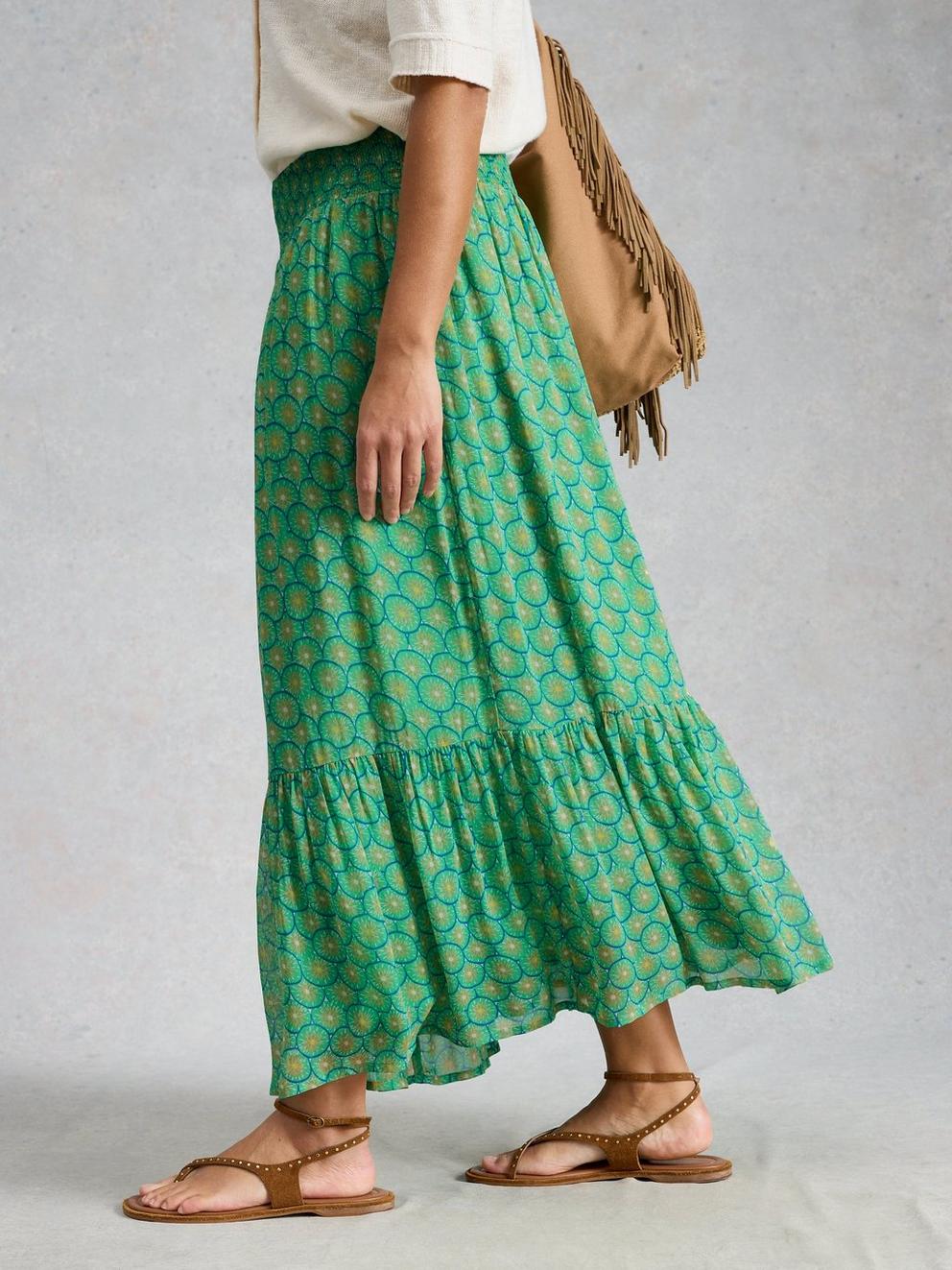 Yuri Maxi Skirt in GREEN PR - LIFESTYLE