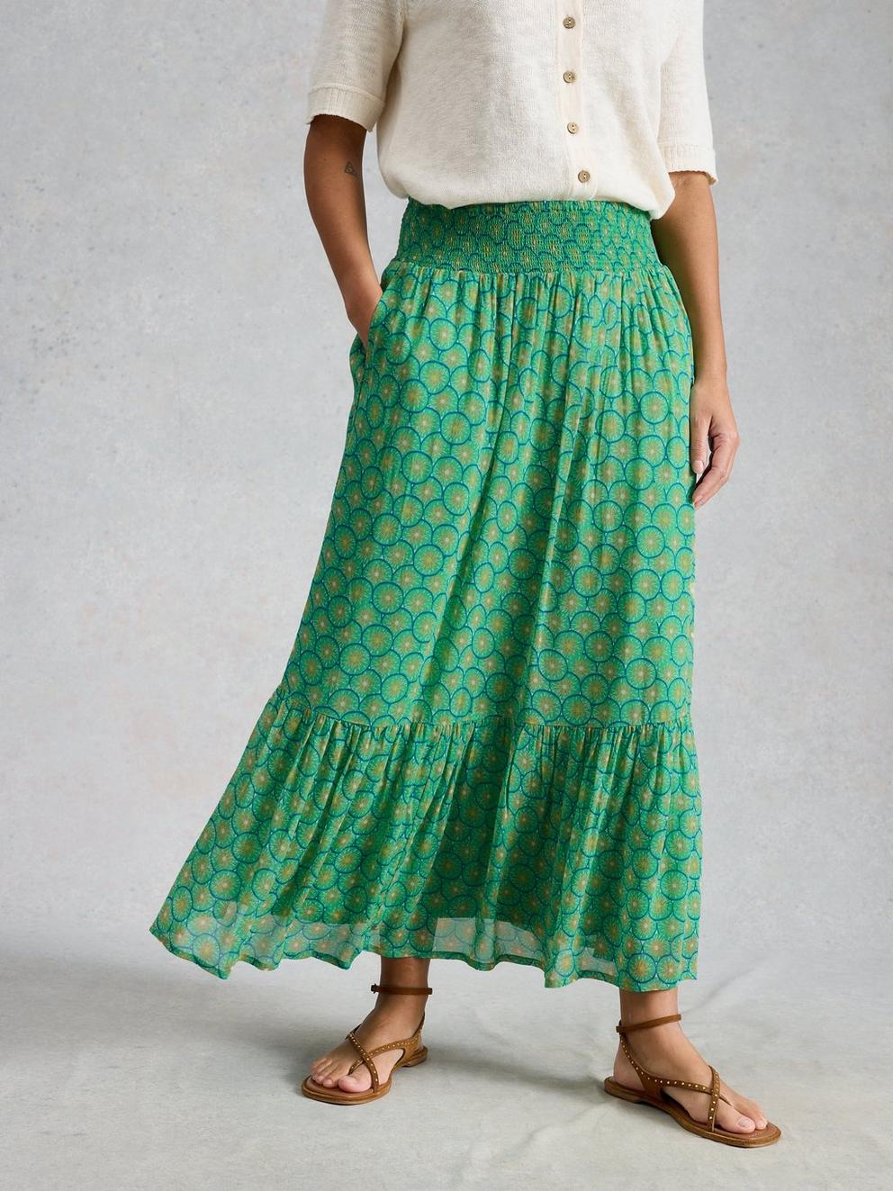 Yuri Maxi Skirt in GREEN PR - MODEL DETAIL