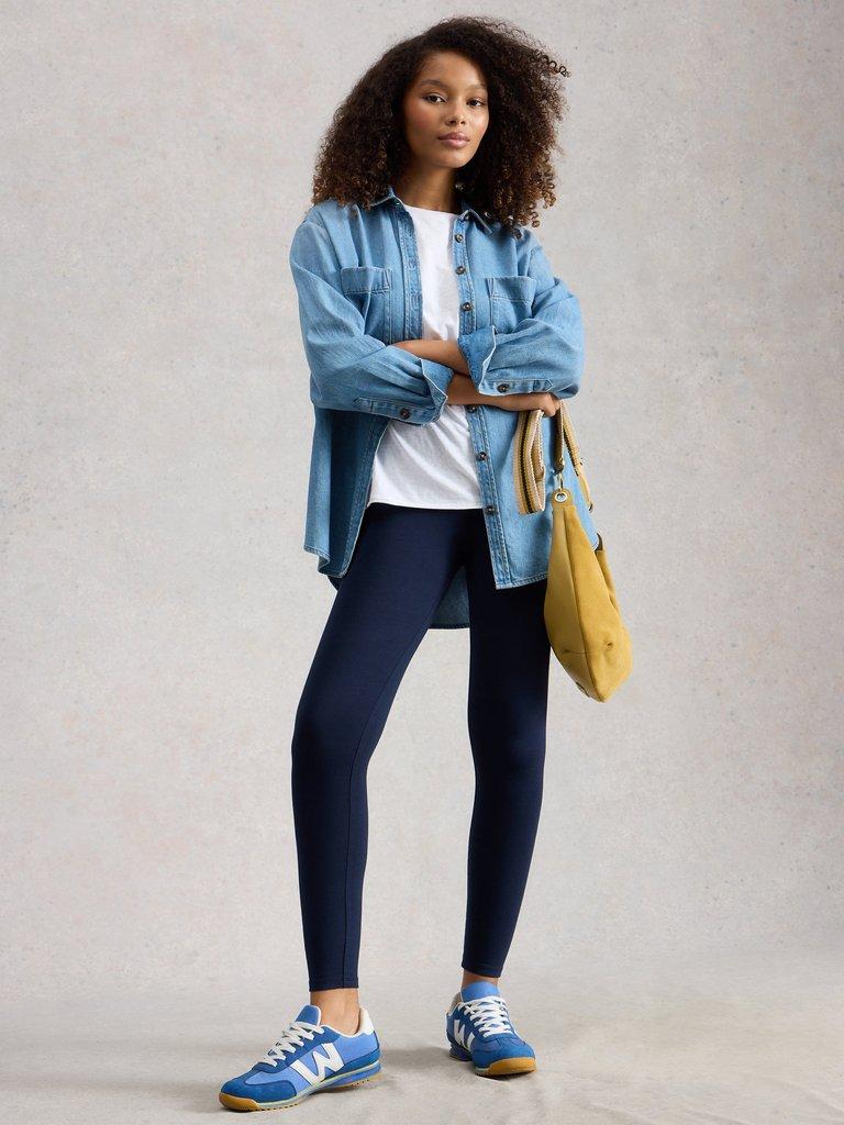 Margot Legging in DARK NAVY - MODEL FRONT