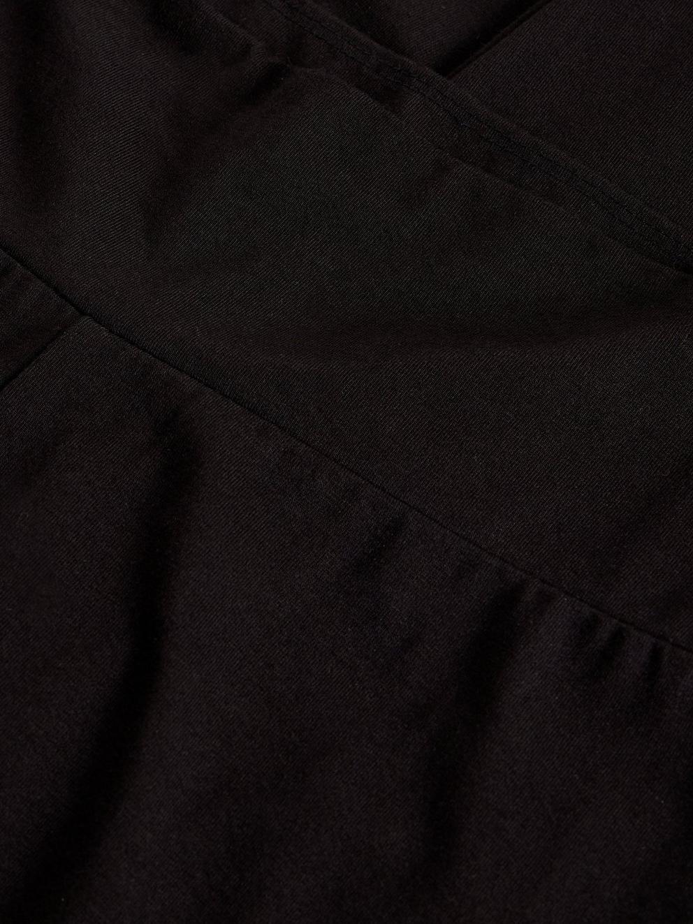 Margot Legging in PURE BLK - FLAT DETAIL