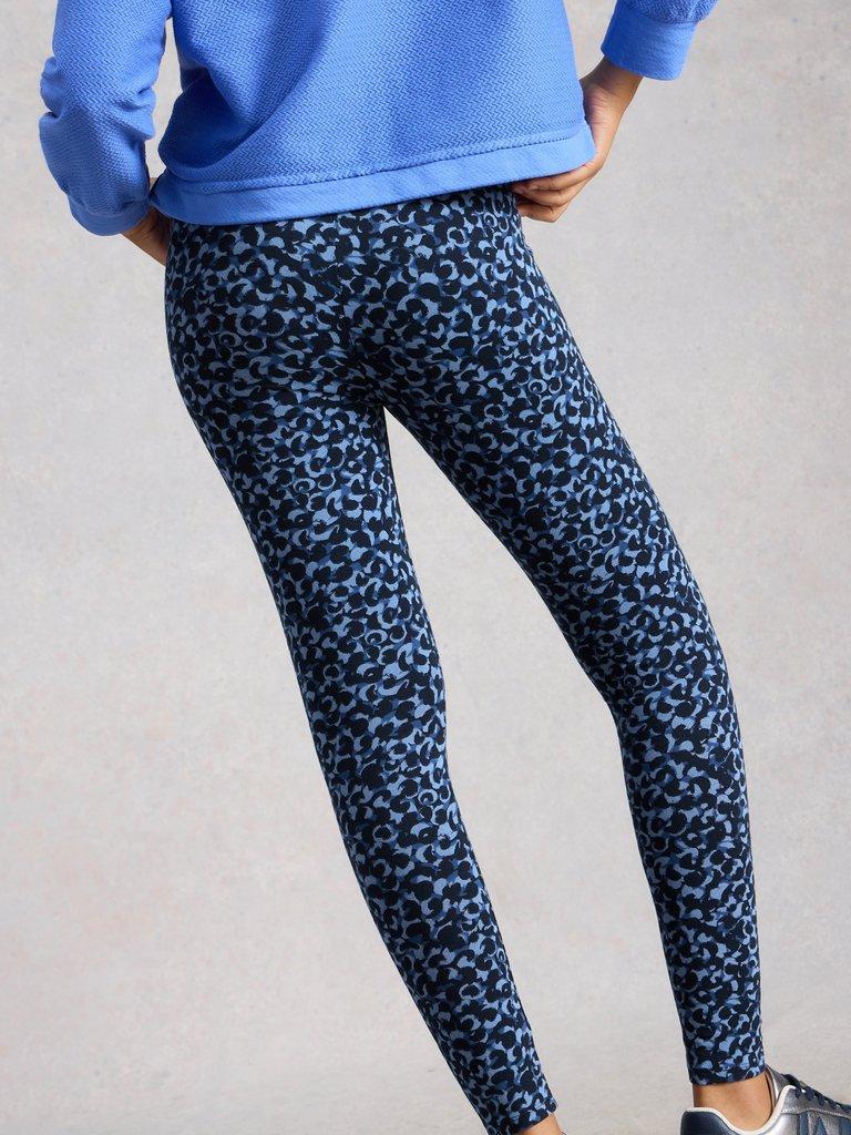 Margot Leggings in BLUE PR - MODEL BACK