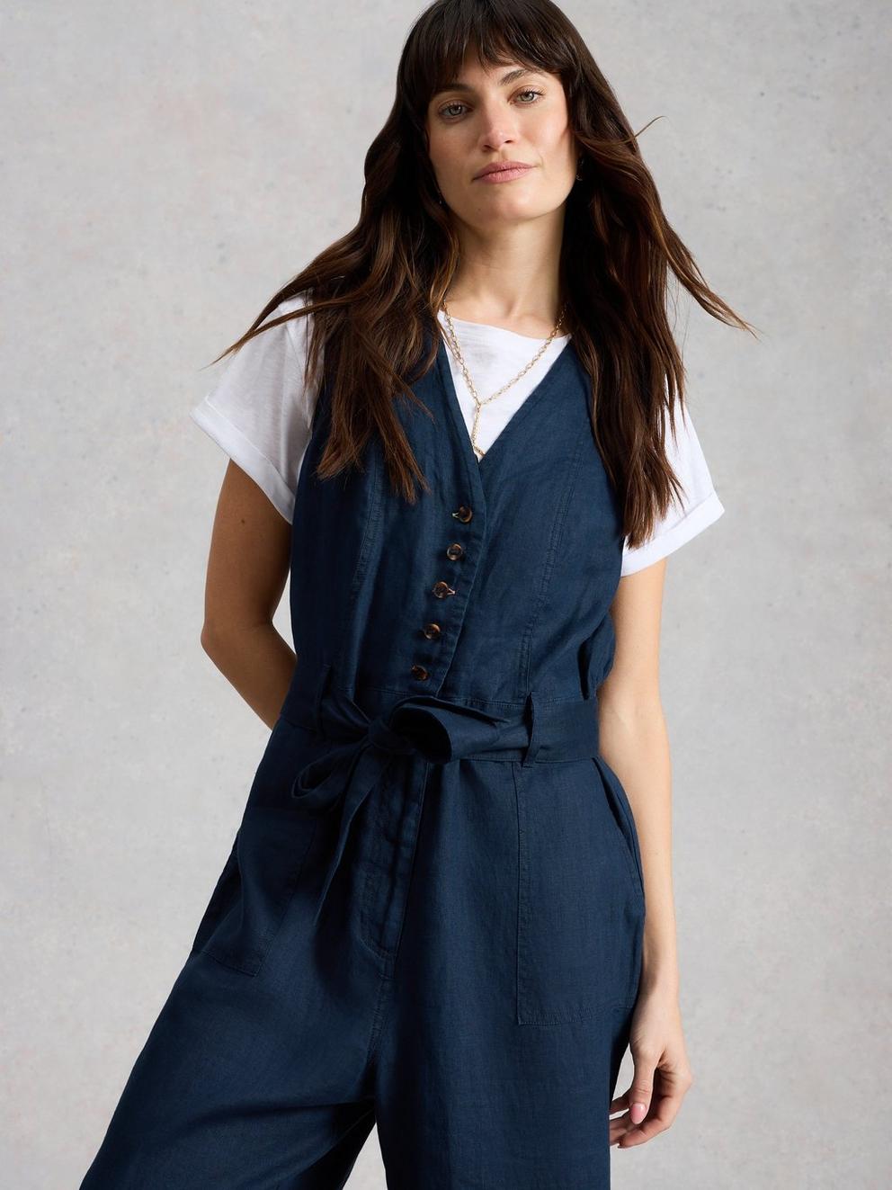 Betty Linen Jumpsuit in DARK NAVY - MODEL DETAIL