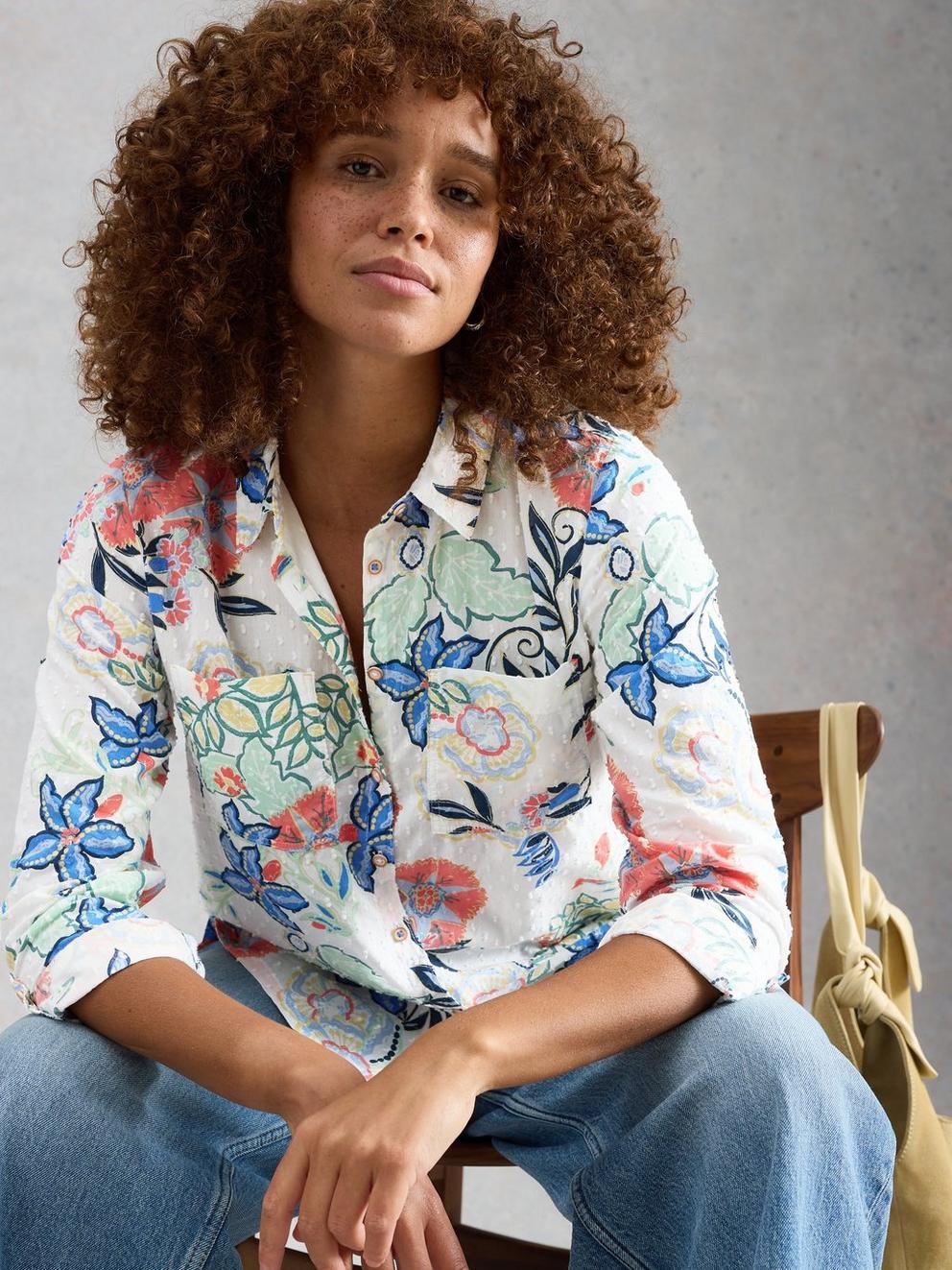Sophie Organic Cotton Print Shirt in IVORY MLT - LIFESTYLE