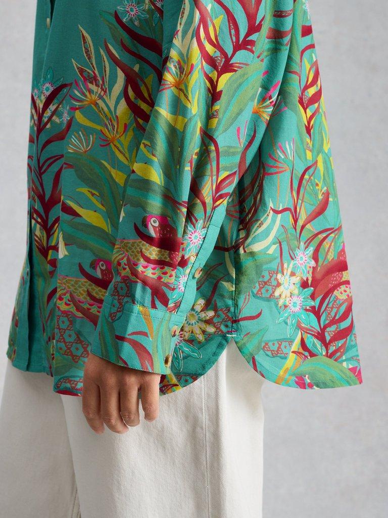 Lydia Shirt in TEAL MLT - MODEL DETAIL