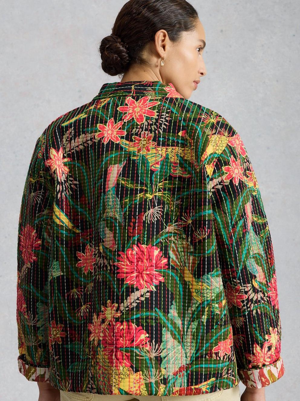 Printed Quilted Jacket in GREEN MLT - MODEL BACK