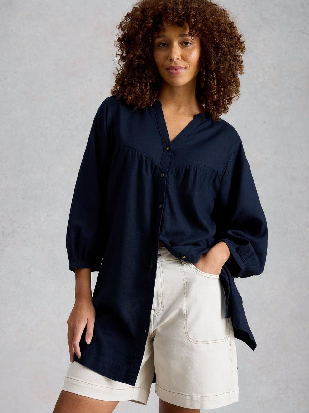 Raquel Linen Blend Tunic in DARK NAVY - LIFESTYLE