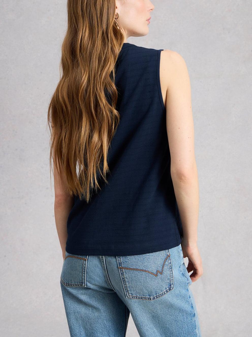 NORA TEXTURE NOTCH VEST in DARK NAVY - MODEL BACK