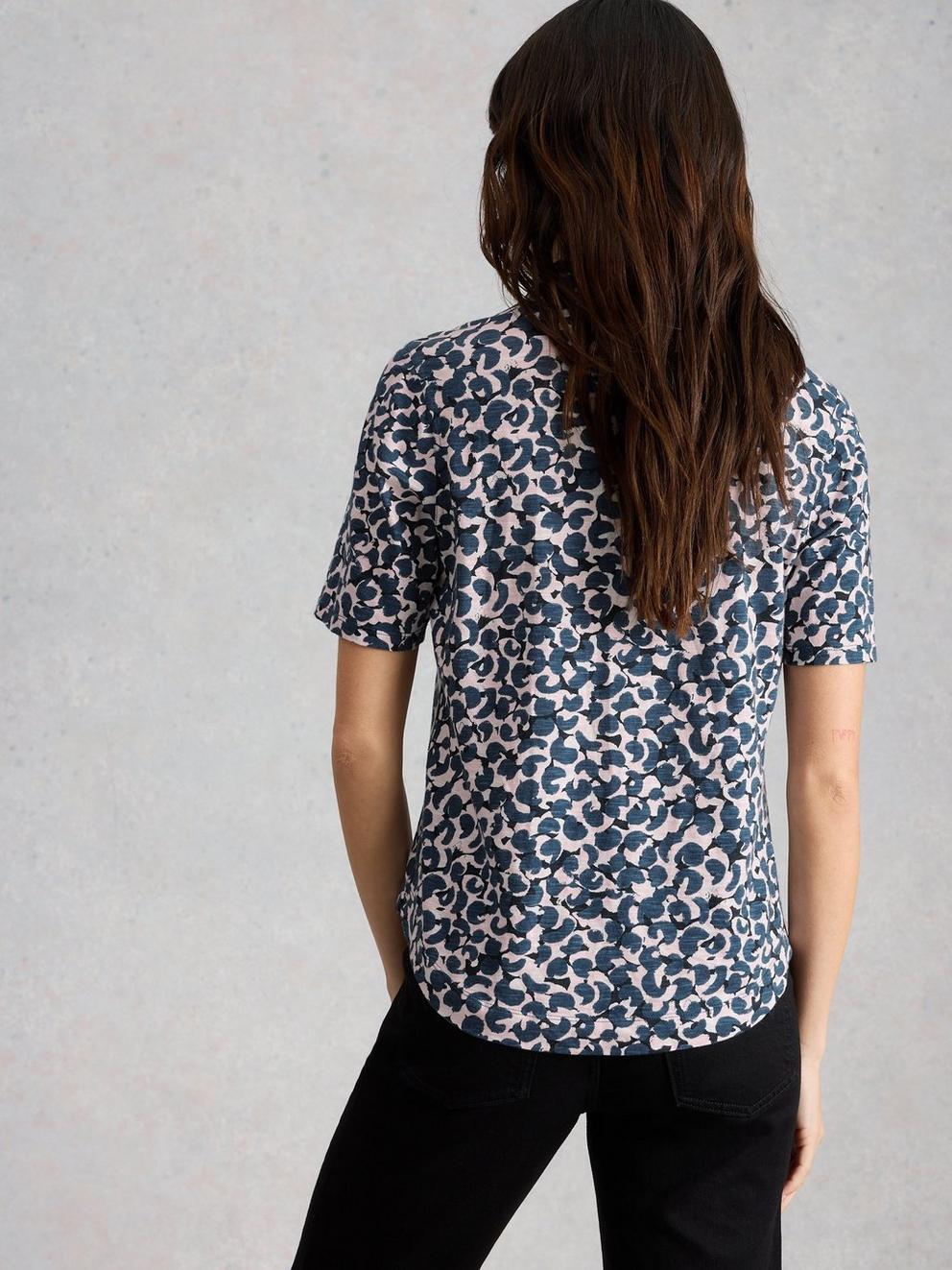 ANNIE JERSEY SHORT SLEEVE COLLARED SHIRT in BLUE PR - MODEL BACK