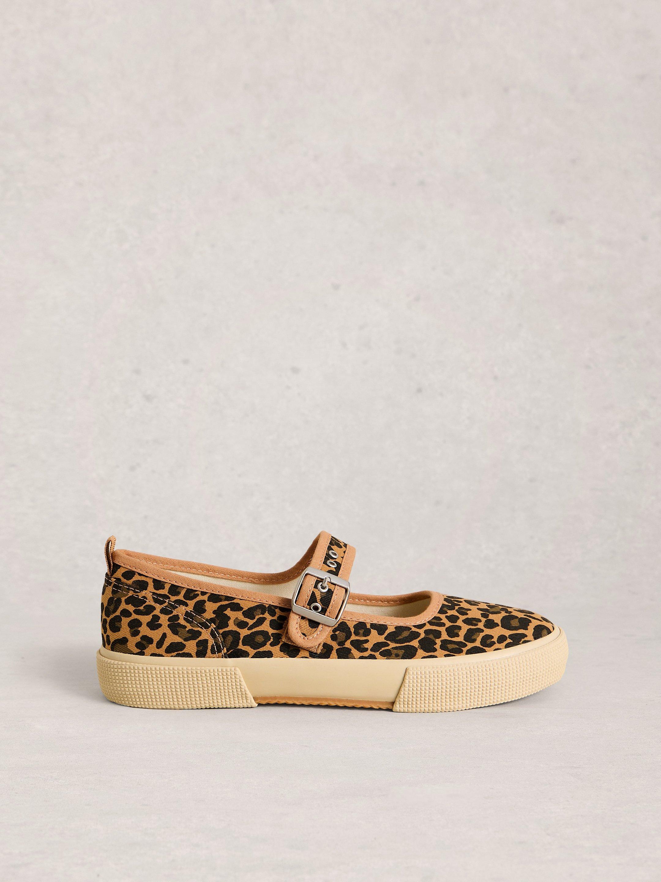 Pippa Mary Jane Trainer