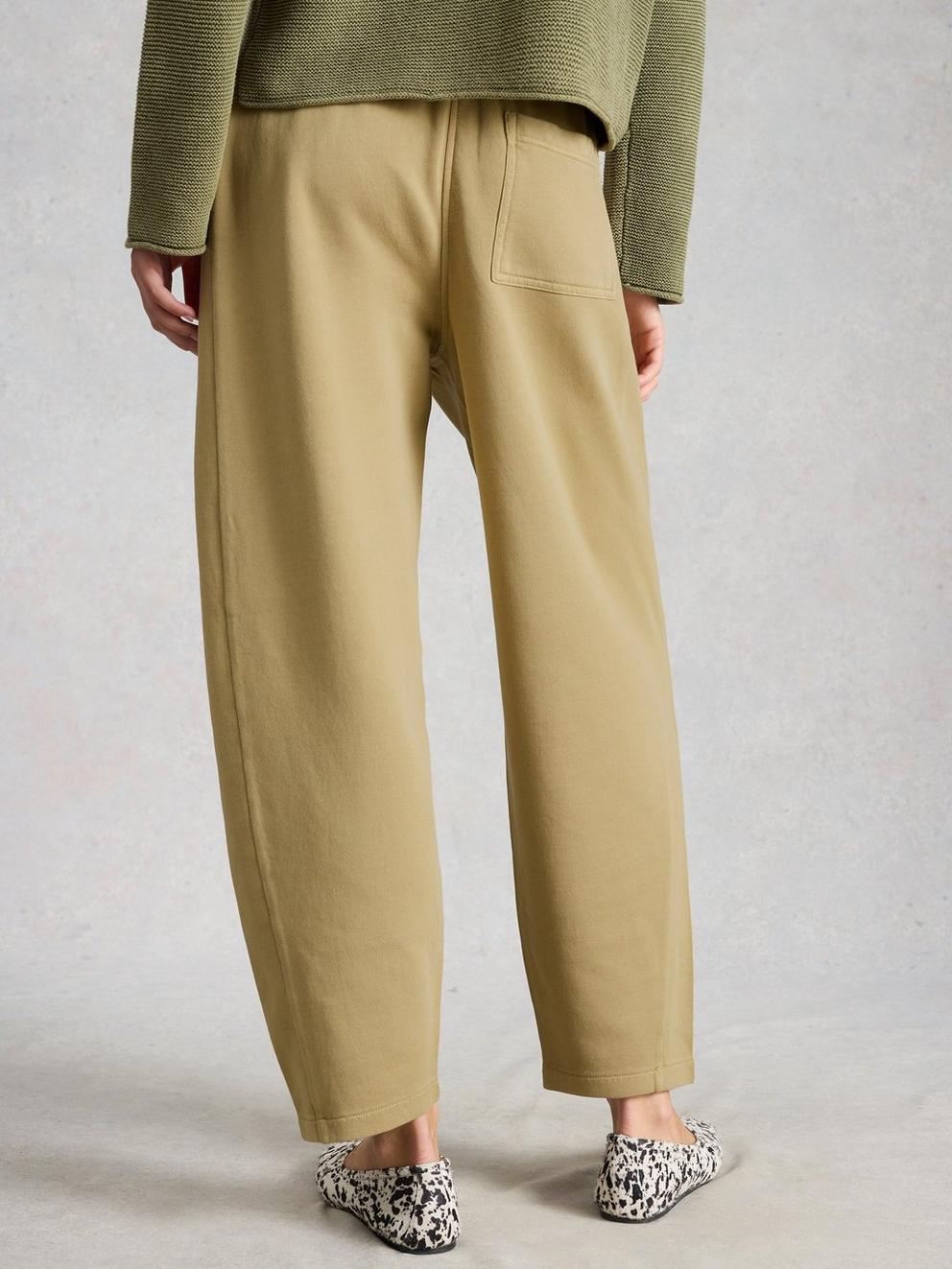 Daydreamer Barrel Jogger in KHAKI GRN - MODEL BACK