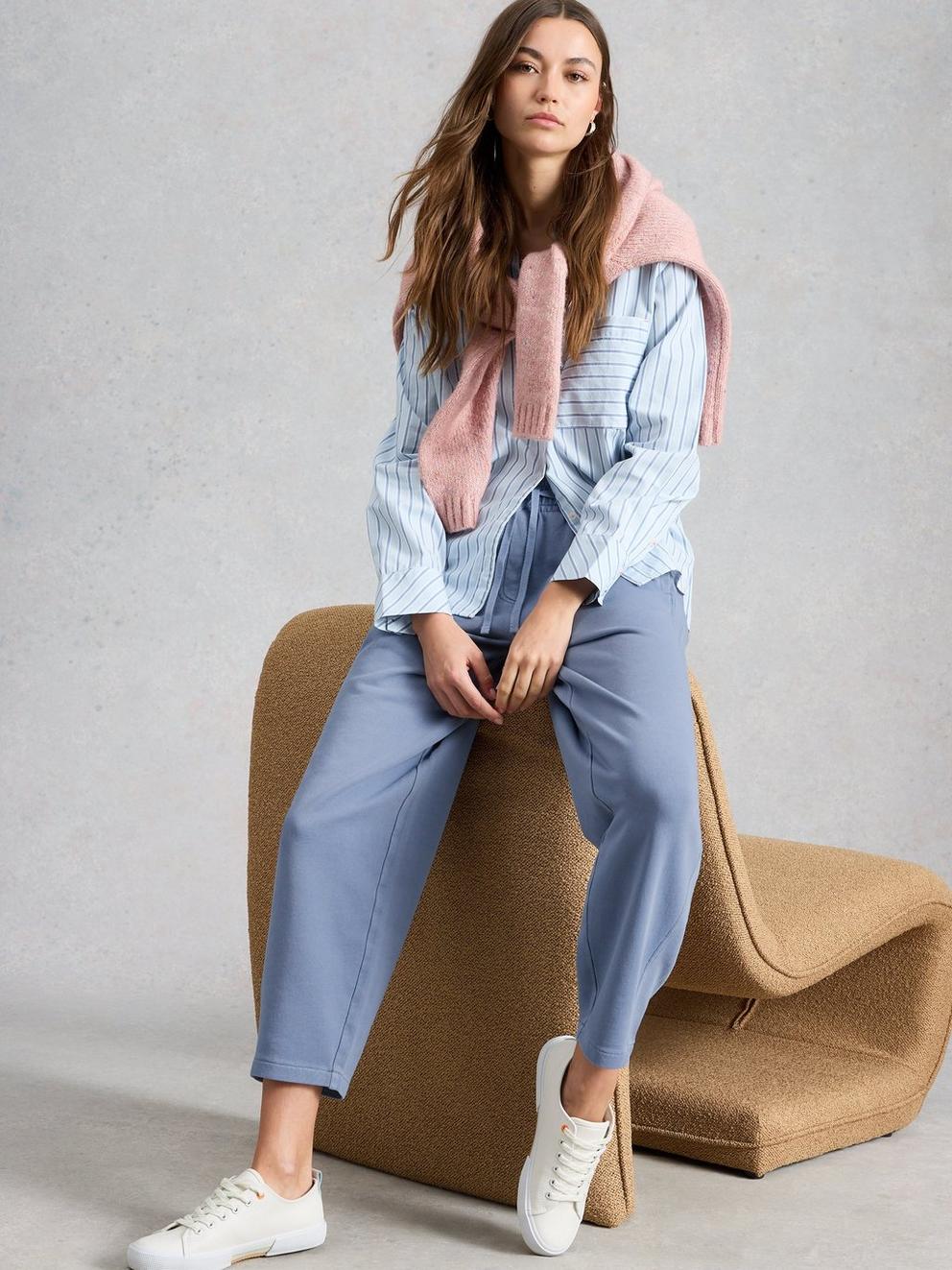 Daydreamer Barrel Jogger in MID BLUE - LIFESTYLE