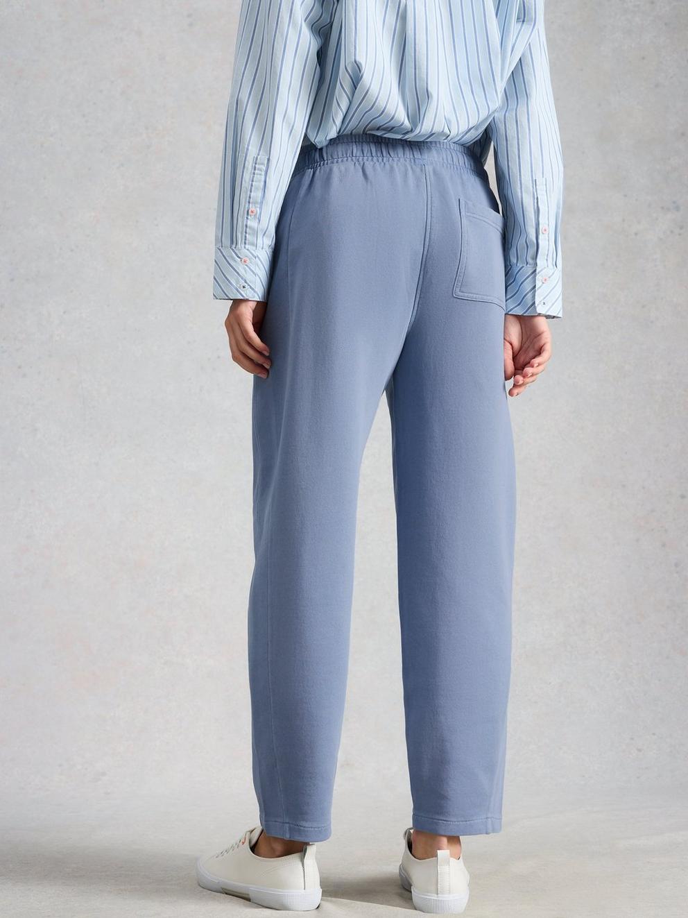 Daydreamer Barrel Jogger in MID BLUE - MODEL BACK