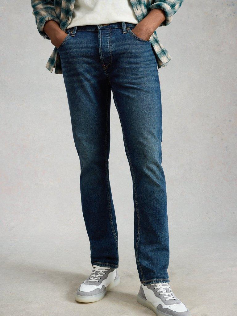 Stratford Slim Jean in DK DENIM - MODEL DETAIL