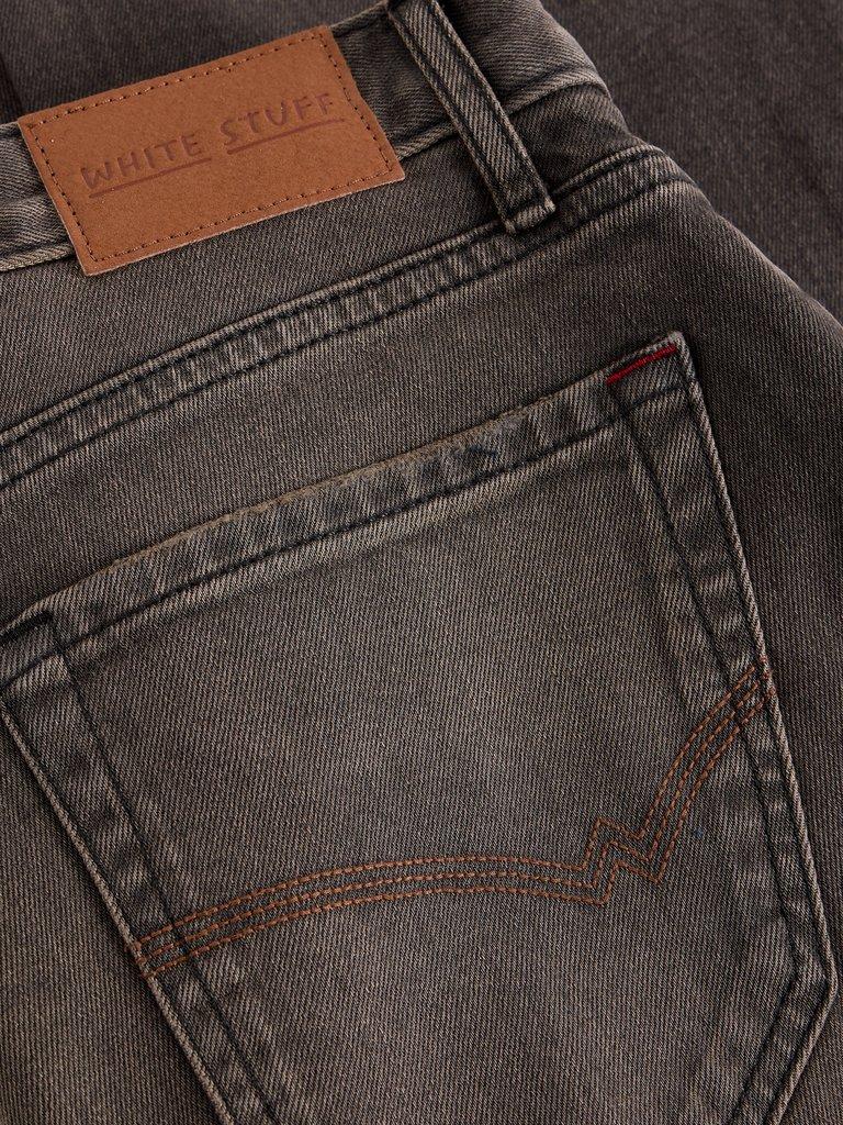 Stratford Slim Jean in WASHED BLK - FLAT DETAIL