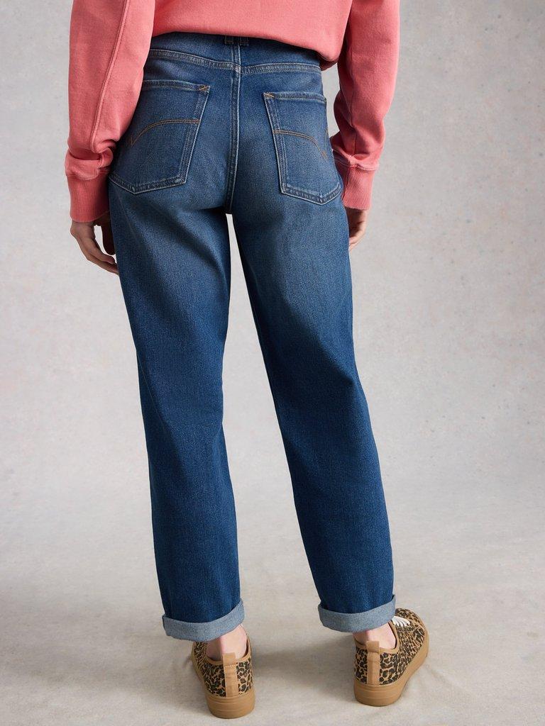 Freya Weekend Ankle Length Jean in MID DENIM - MODEL BACK