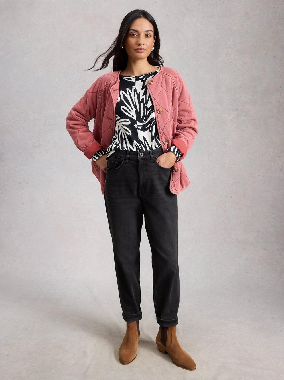 Freya Weekend Ankle Length Jean in WASHED BLK - MODEL FRONT