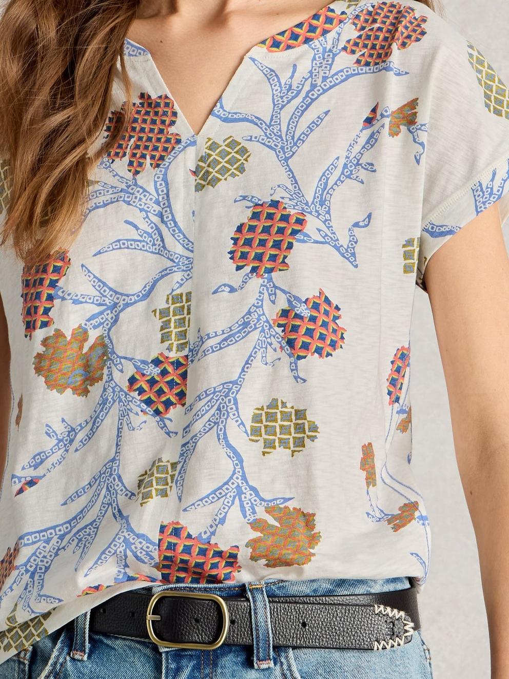 NELLY NOTCH NECK CREW NECK TEE in IVORY PR - LIFESTYLE