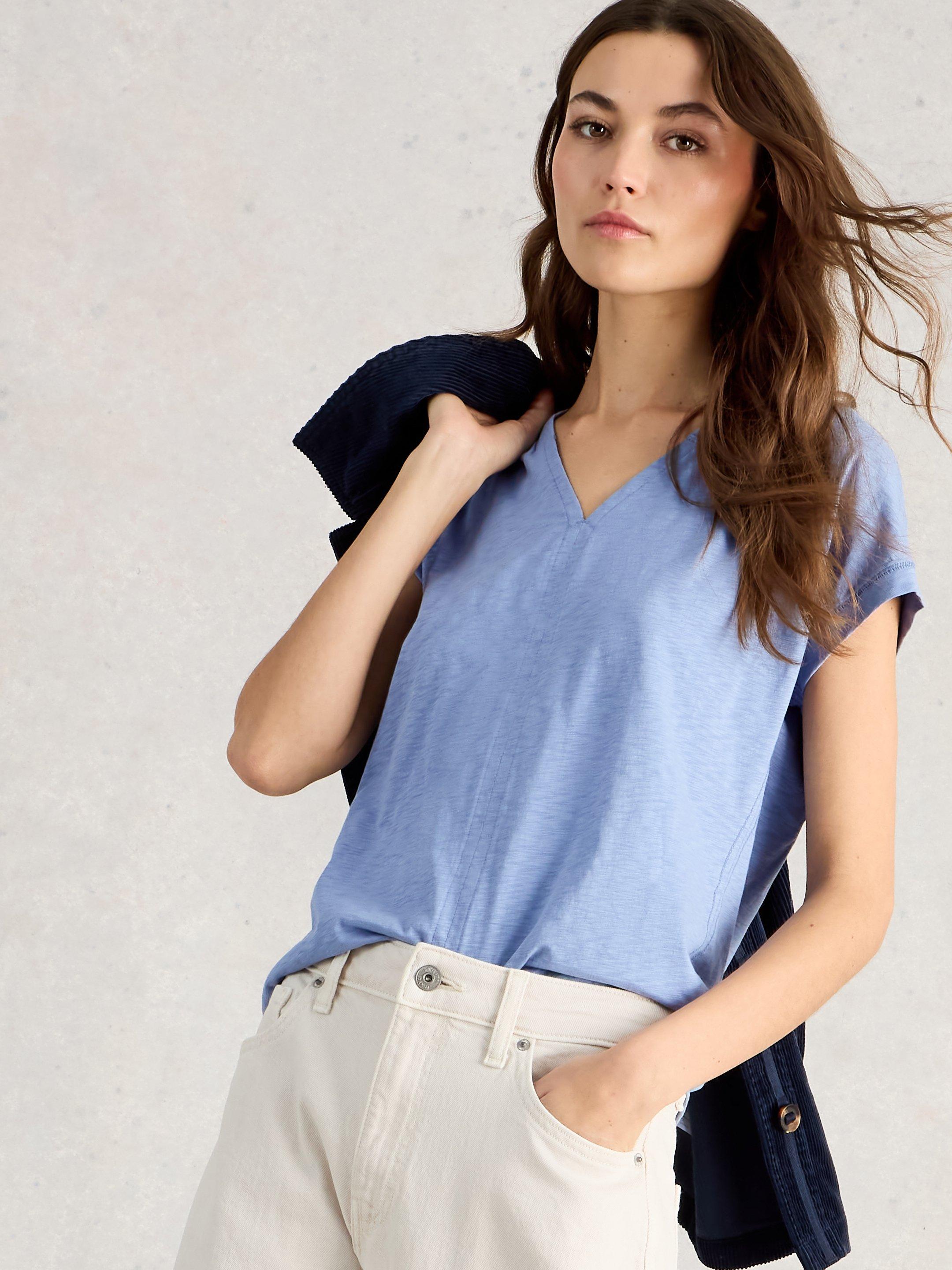 NEVE V NECK TEE