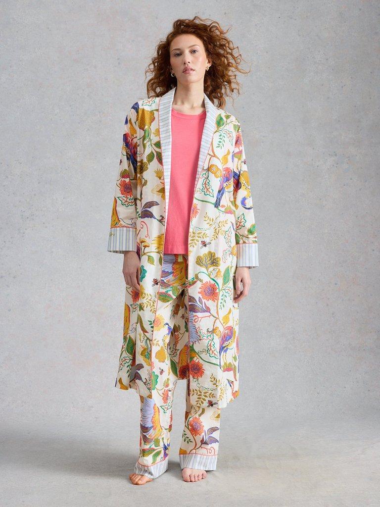 Nina Lightweight Robe in IVORY PR - MODEL FRONT