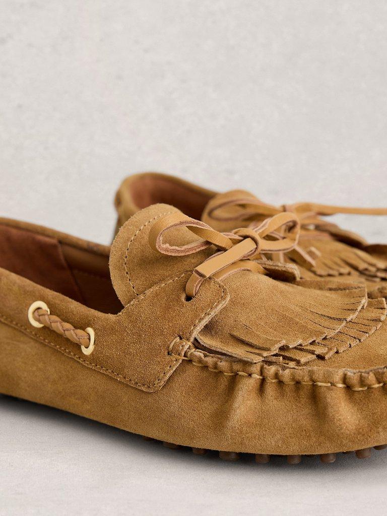 Tilda Tassel Loafer in LIGHT TAN - FLAT DETAIL