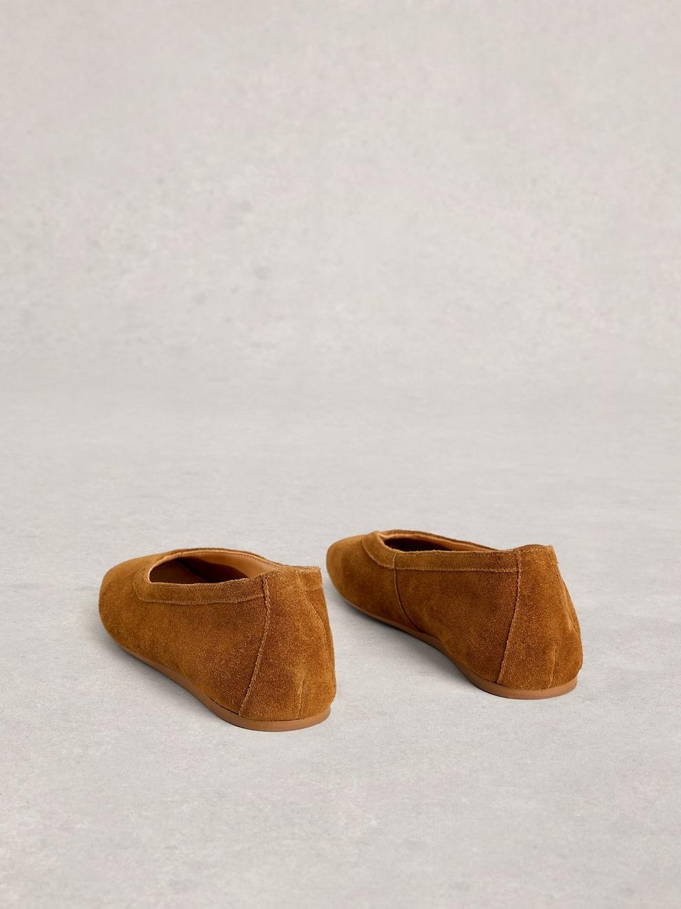 Sloane Flat Ballerina in MID TAN - FLAT BACK