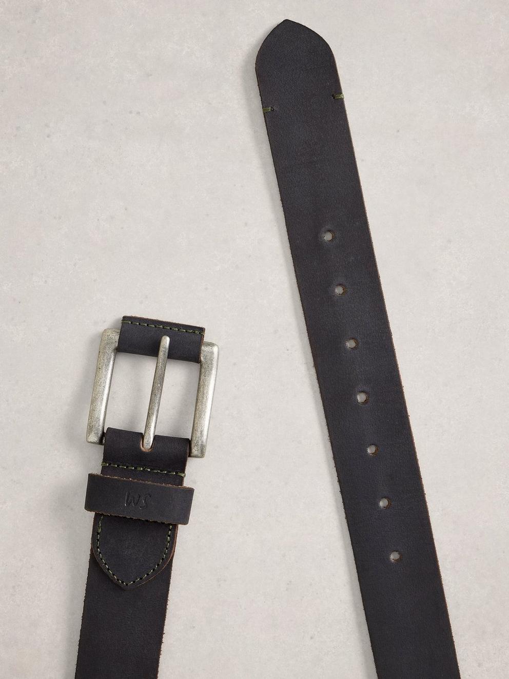 Raw Edge Belt in DARK NAVY - FLAT DETAIL