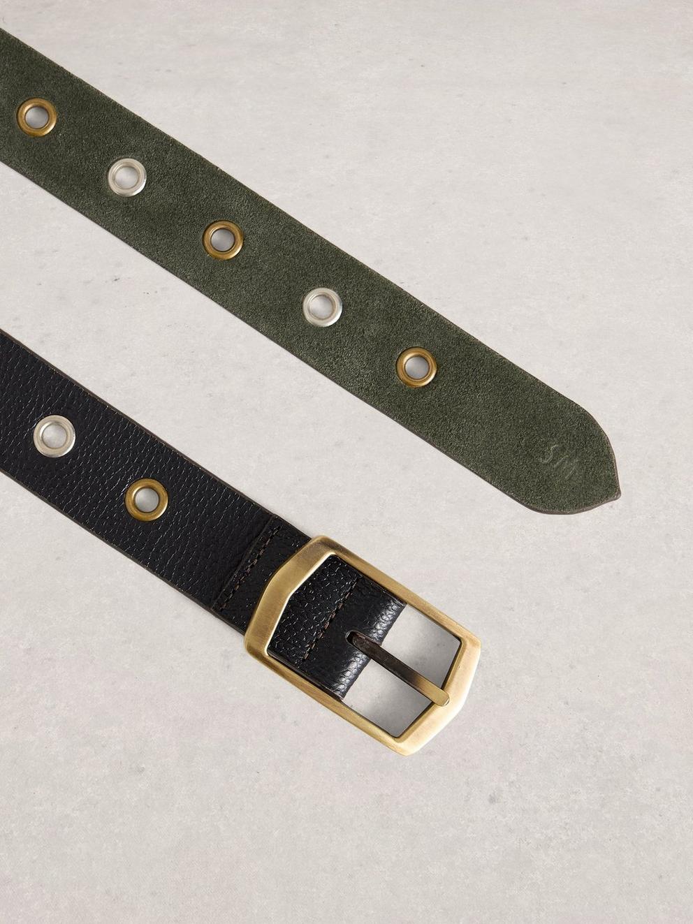 Reversible Eyelet Belt in BLK MLT - FLAT DETAIL
