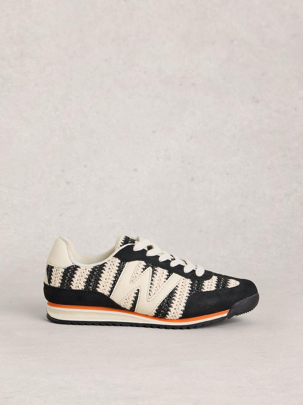 Lucy Lace Up Trainers in BLK MLT - LIFESTYLE