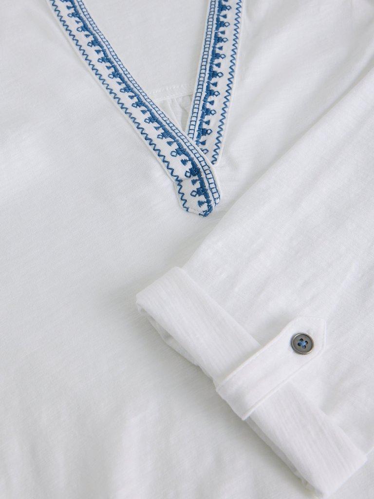 ALLIE JERSEY EMBROIDERED SHIRT in WHITE MLT - FLAT DETAIL