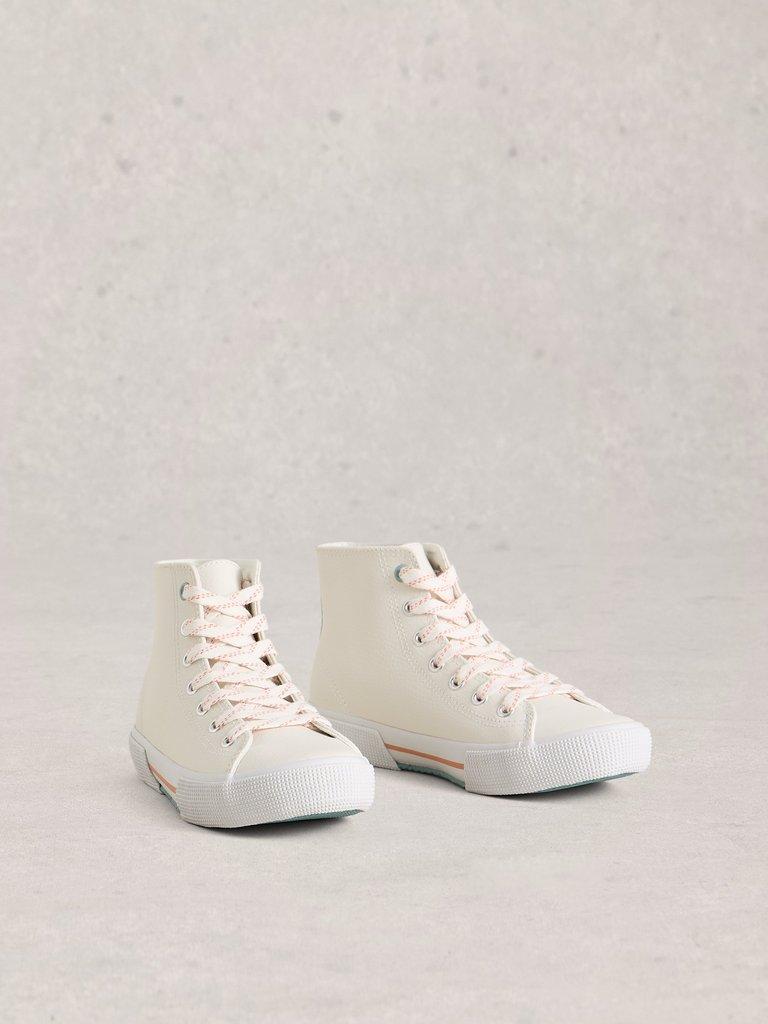 Pippa Leather HiTop Trainer in BRIL WHITE - FLAT FRONT