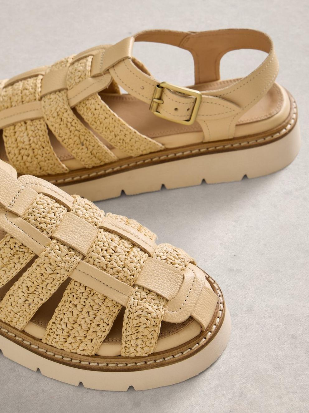 Chunky Fisherman Strappy Sandal in LGT NAT - FLAT DETAIL