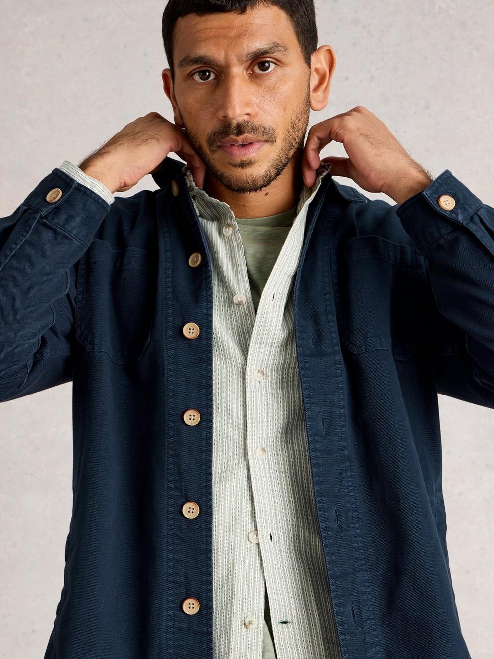 Norfolk Workwear Jacket in DARK NAVY - MODEL DETAIL