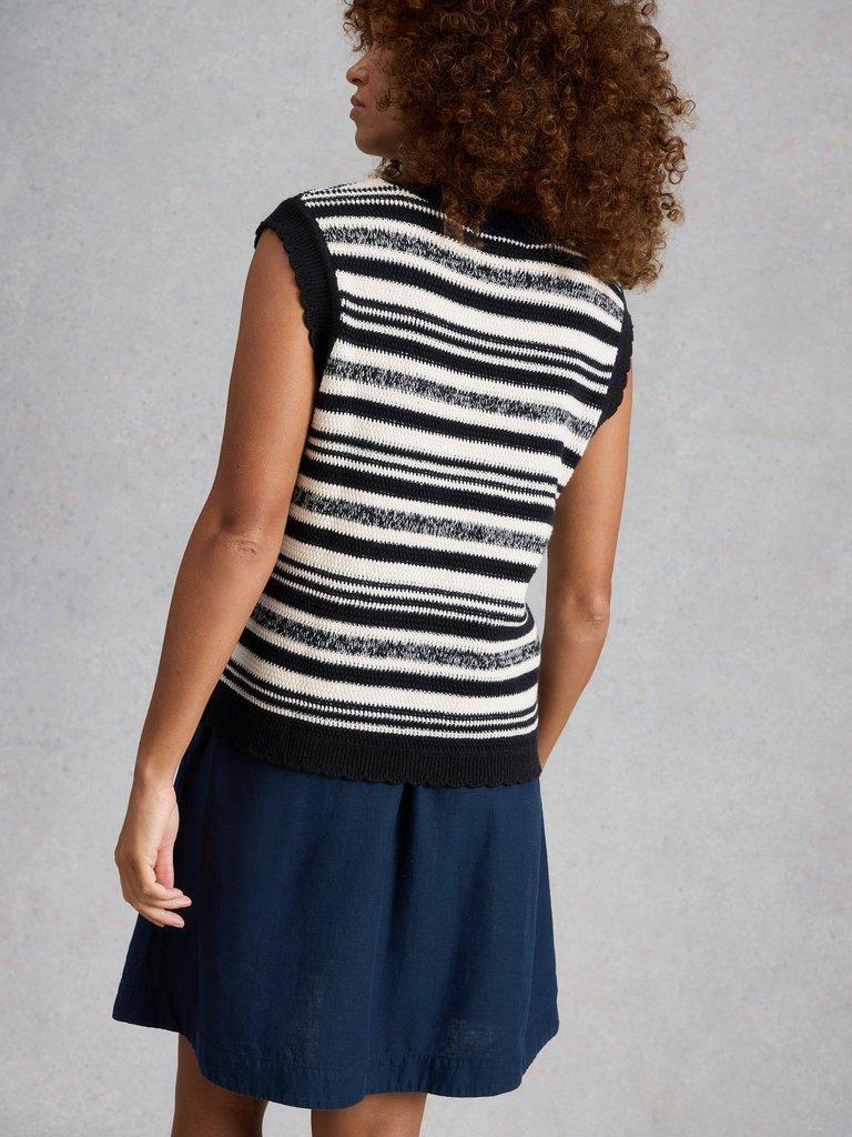 SAMMIE STITCH TANK in NAVY MULTI - MODEL BACK