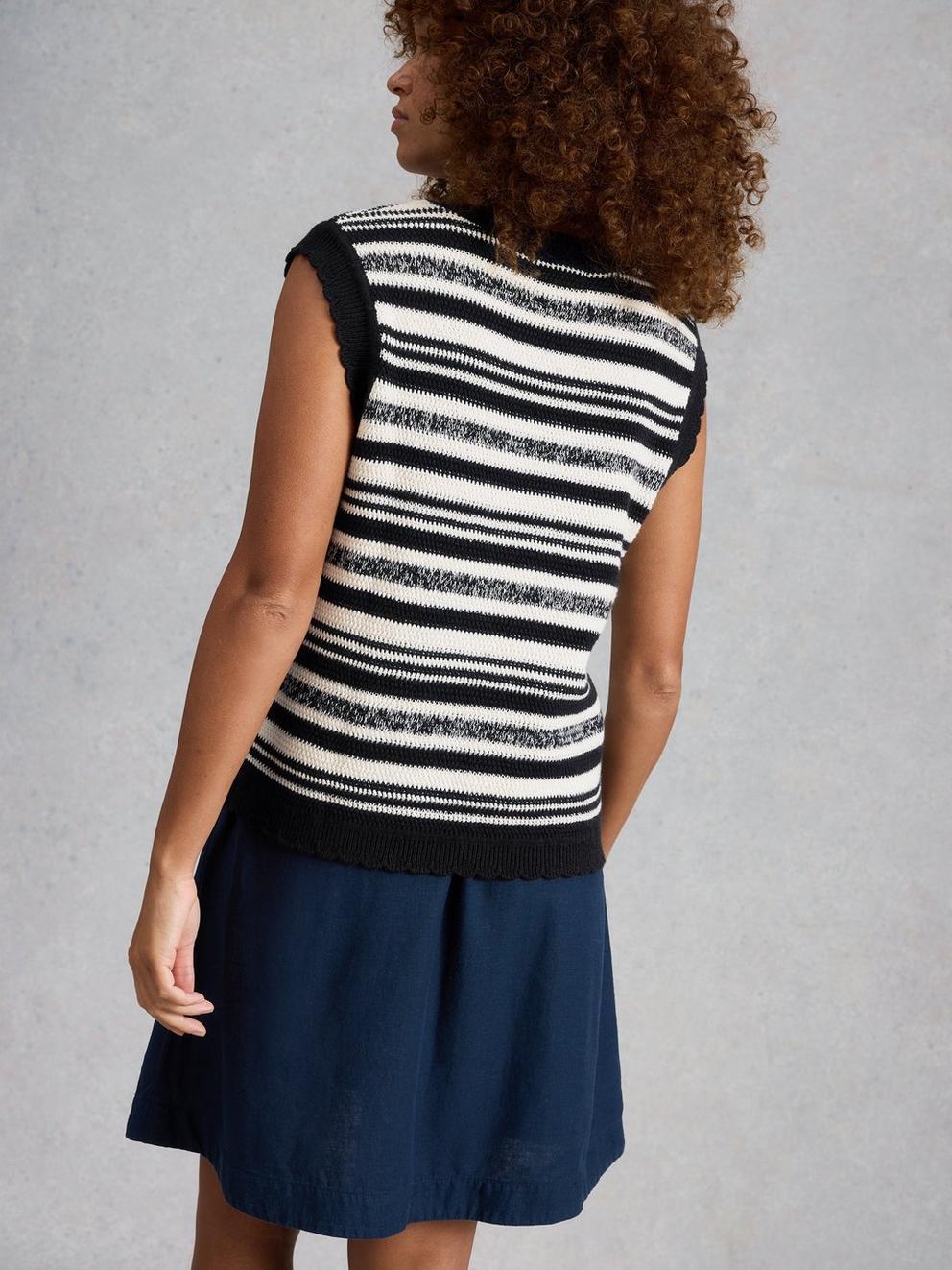 SAMMIE STITCH TANK in NAVY MULTI - MODEL BACK