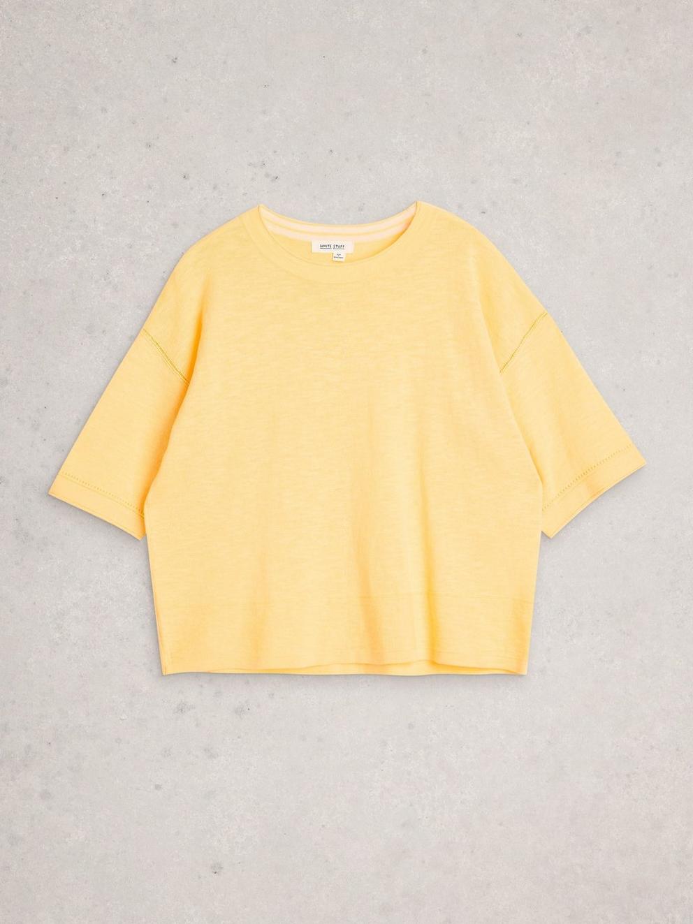 KATE LINEN BLEND T-SHIRT in DUS YELLOW - FLAT FRONT