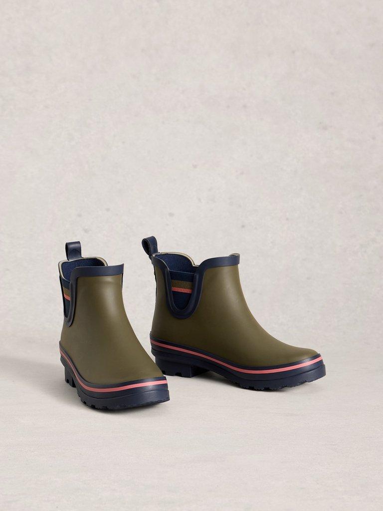 Puddle Wellie Boot in KHAKI GRN - FLAT FRONT