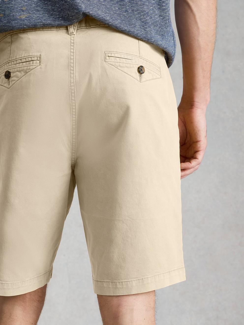Sutton Organic Plain Chino Short in NAT WHITE - MODEL BACK