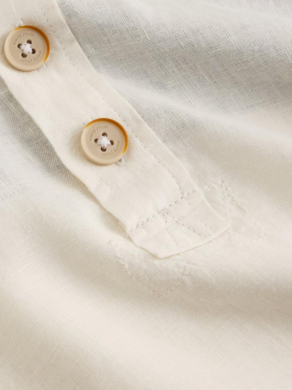 Carlton Linen Pop Over Shirt in BRIL WHITE - FLAT DETAIL