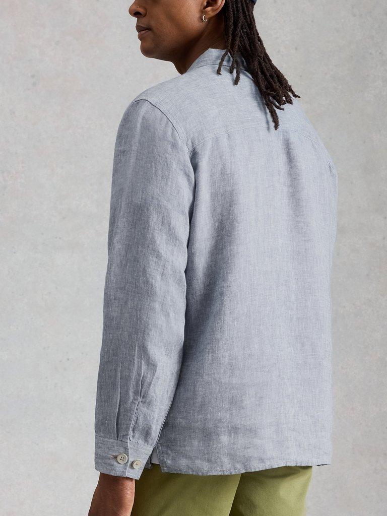 Carlton Linen Pop Over Shirt in CHAMB BLUE - MODEL BACK