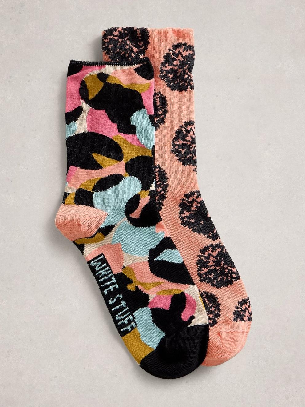 2 Pack Spot Ankle Socks in CORAL PR - FLAT FRONT