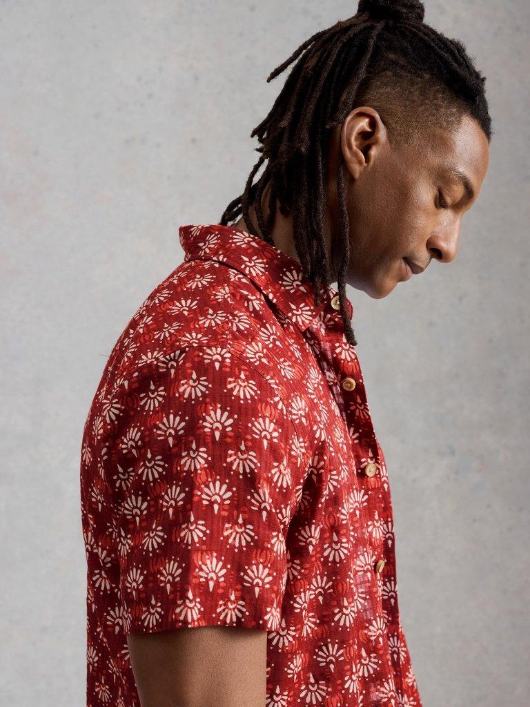 Finsbury SS Batik Print Shirt in RED PR - LIFESTYLE