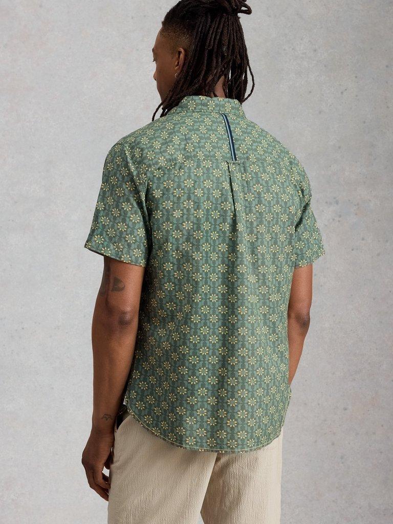 Finsbury SS Sun Print Shirt in GREEN PR - MODEL BACK