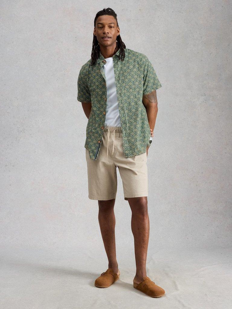 Finsbury SS Sun Print Shirt in GREEN PR - MODEL FRONT