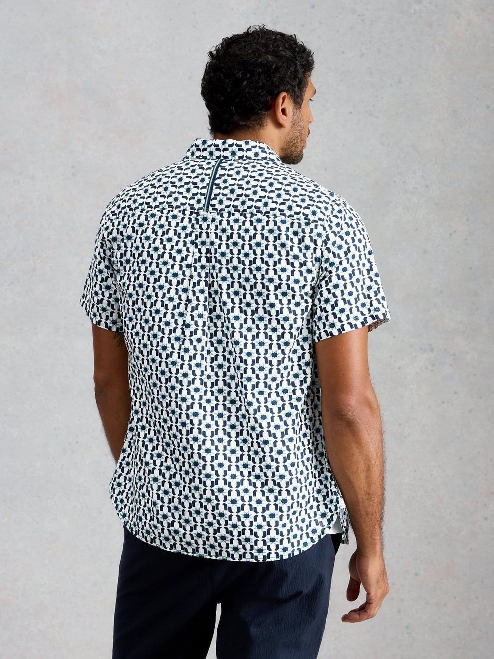 Finsbury SS Sun Print Shirt in WHITE PR - MODEL BACK