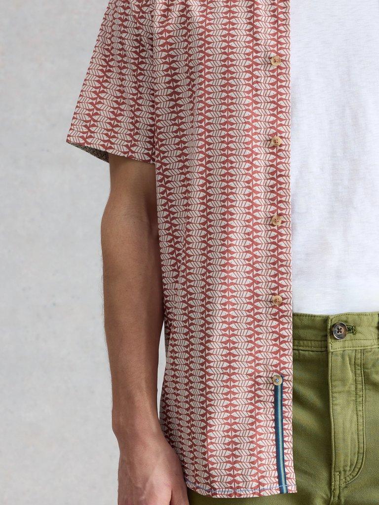Finsbury SS Fish Printed Shirt in PINK PR - MODEL DETAIL