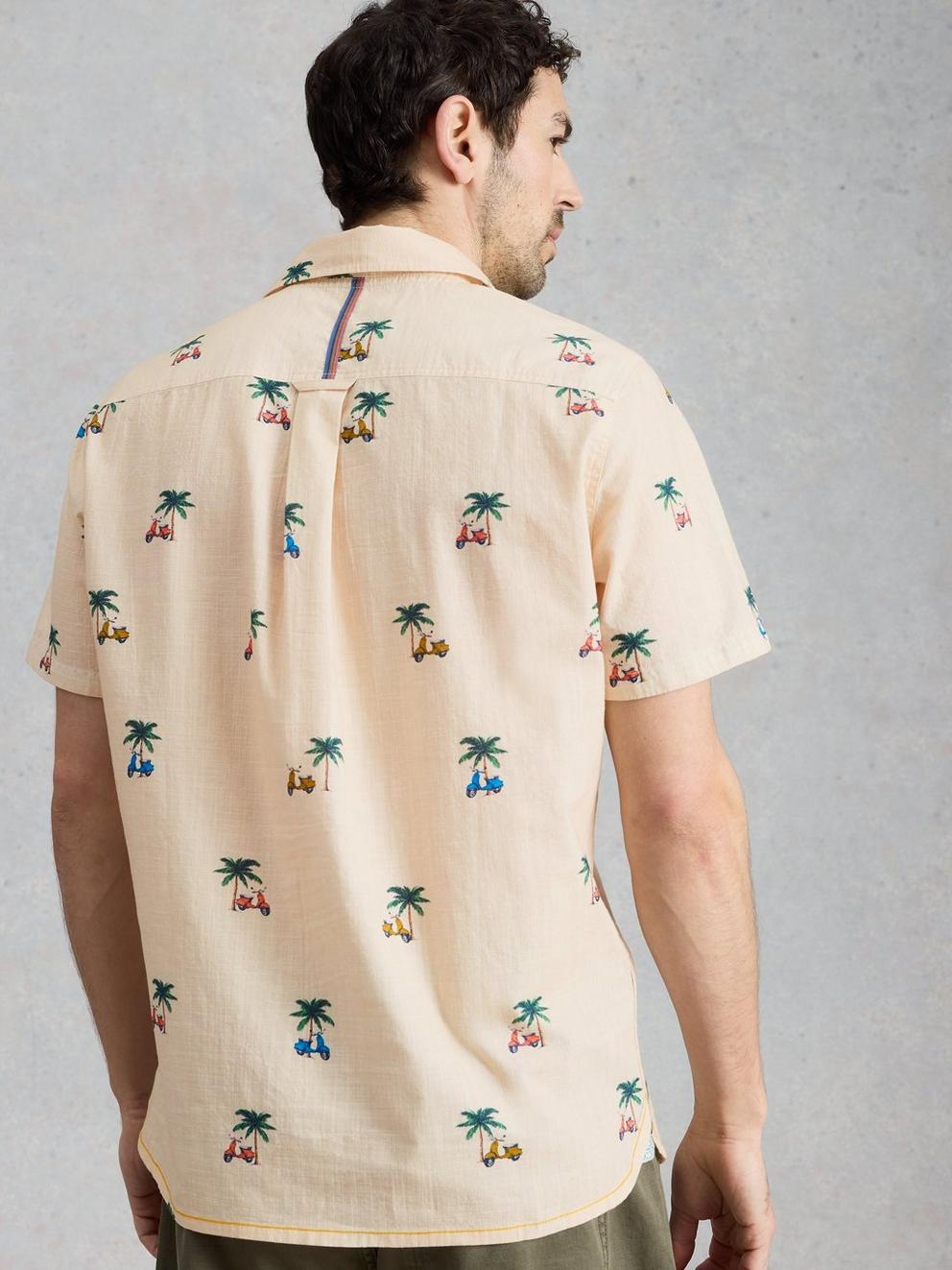 Finsbury SS Moped Print Shirt in NAT PR - MODEL BACK