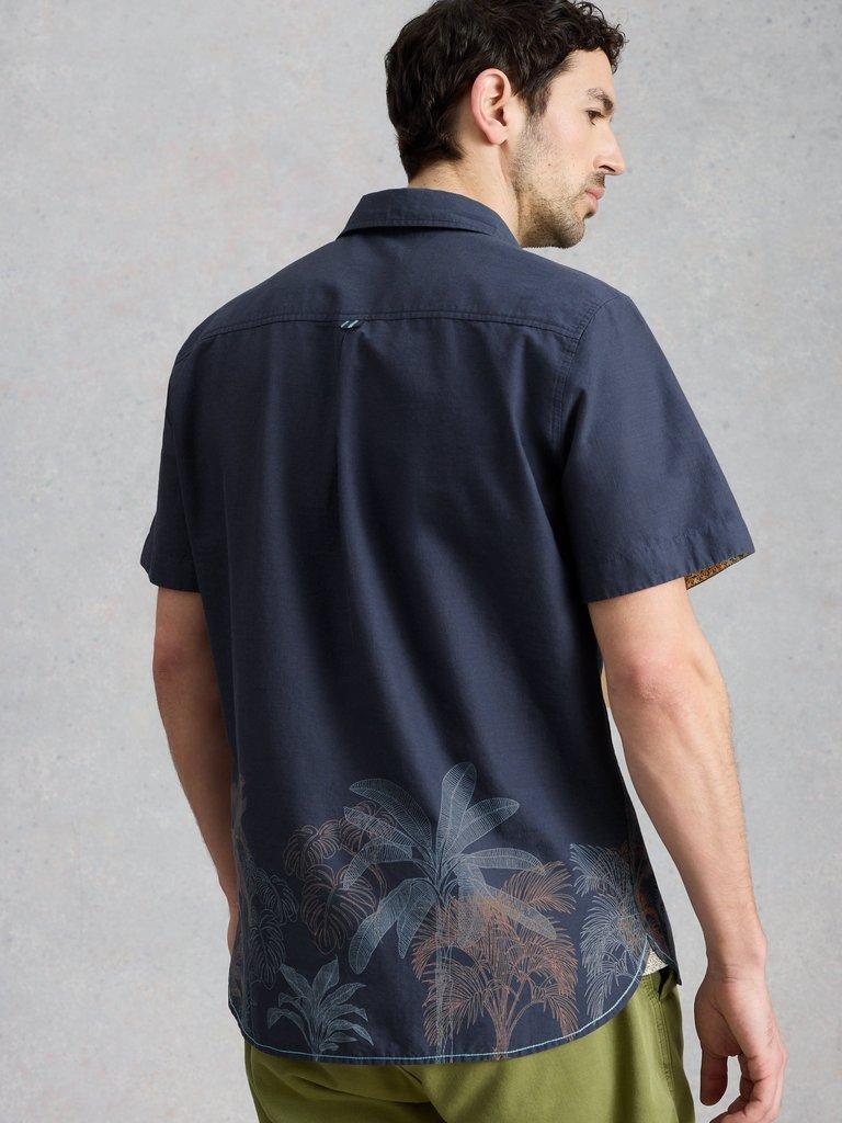 Hayle SS Border Print Shirt in NAVY PR - MODEL BACK