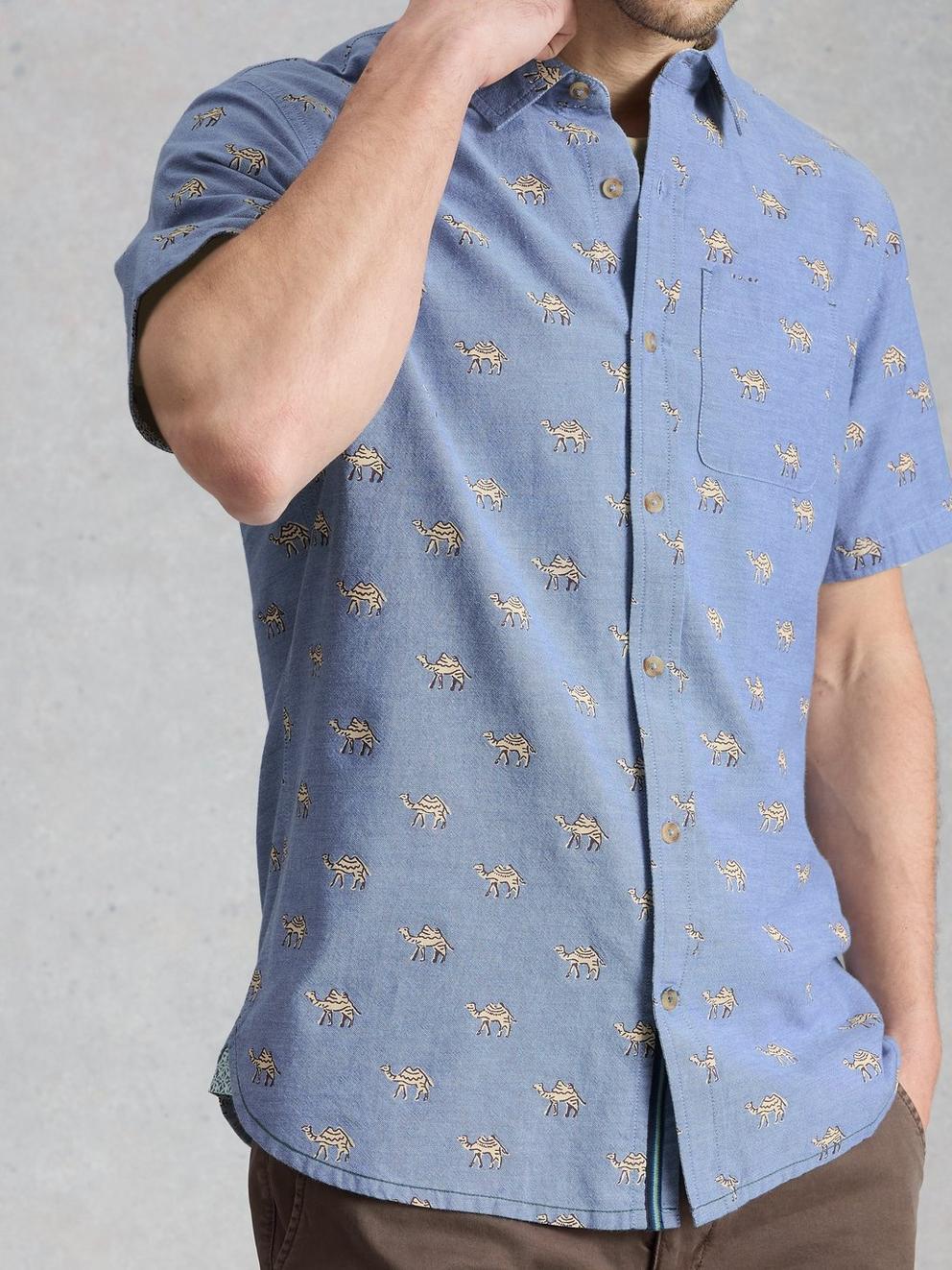Finsbury SS Camel Print Shirt in BLUE PR - MODEL DETAIL