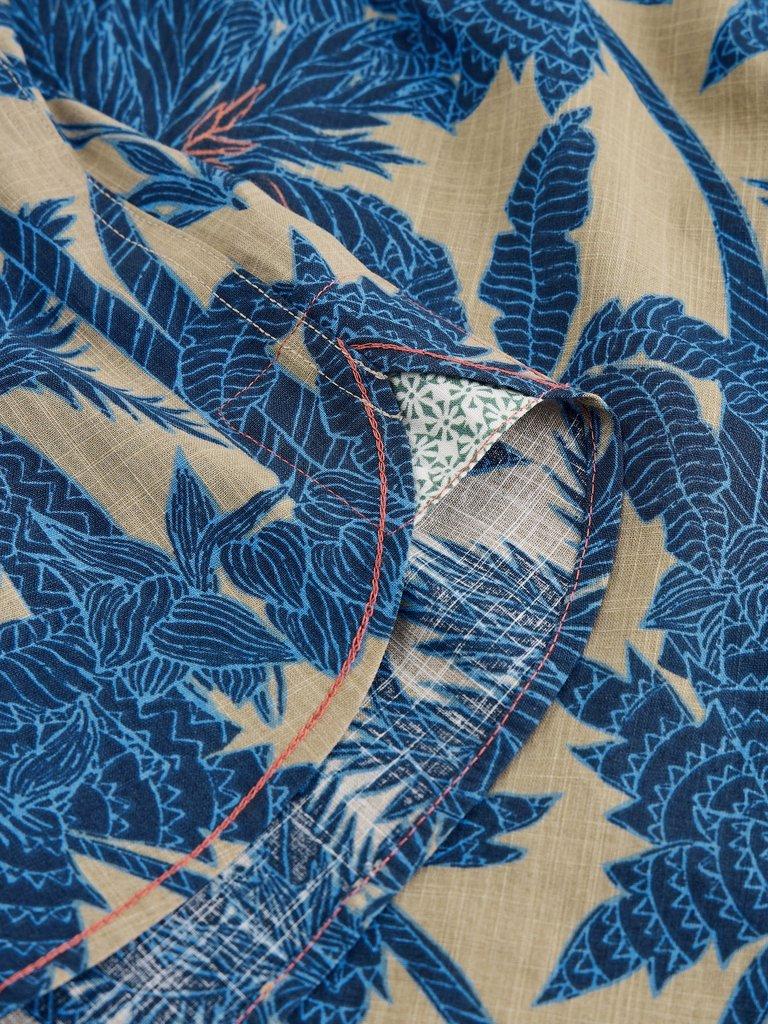 Hayle Palms Print Shirt in NAVY PR - FLAT DETAIL